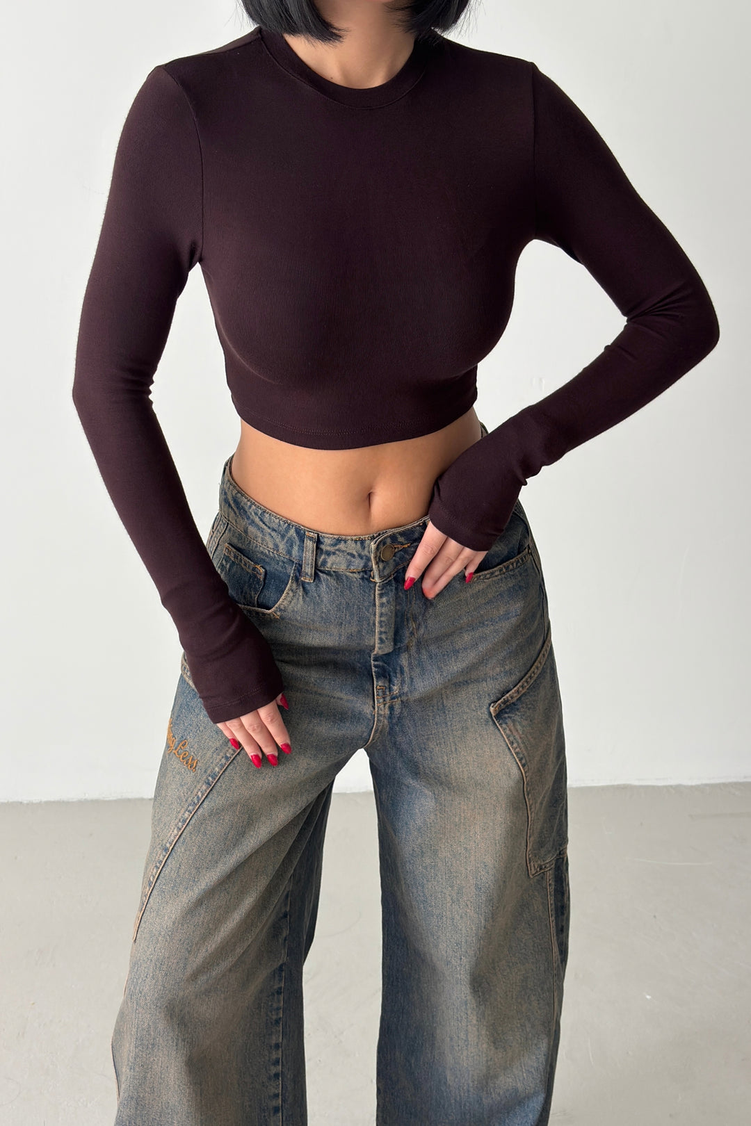 Routines Stretch Longsleeve Crop Top - Brown 4006