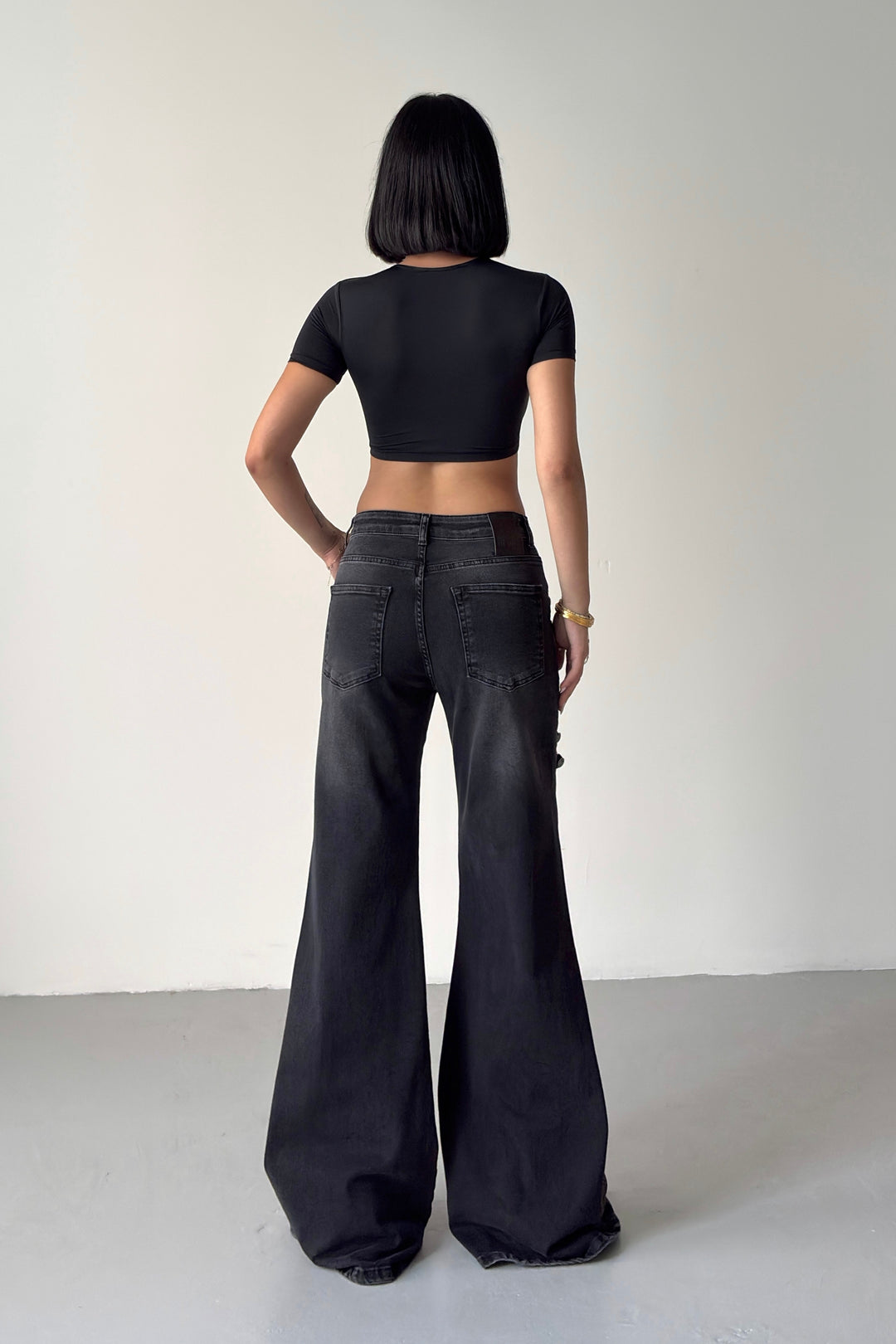 Routines Stretch Waist Buttons Flared Jeans - Black 2032