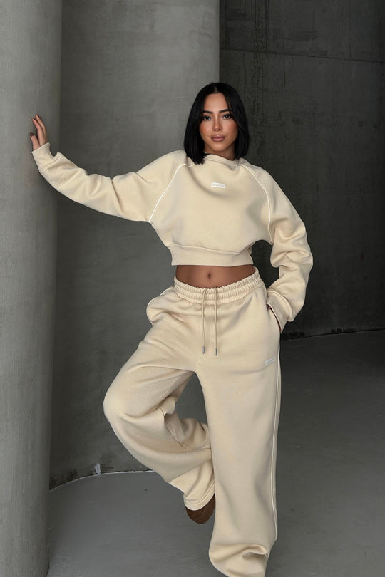 Routines Striped BREATHE Tracksuit - Cream 3846 - ROUTINES