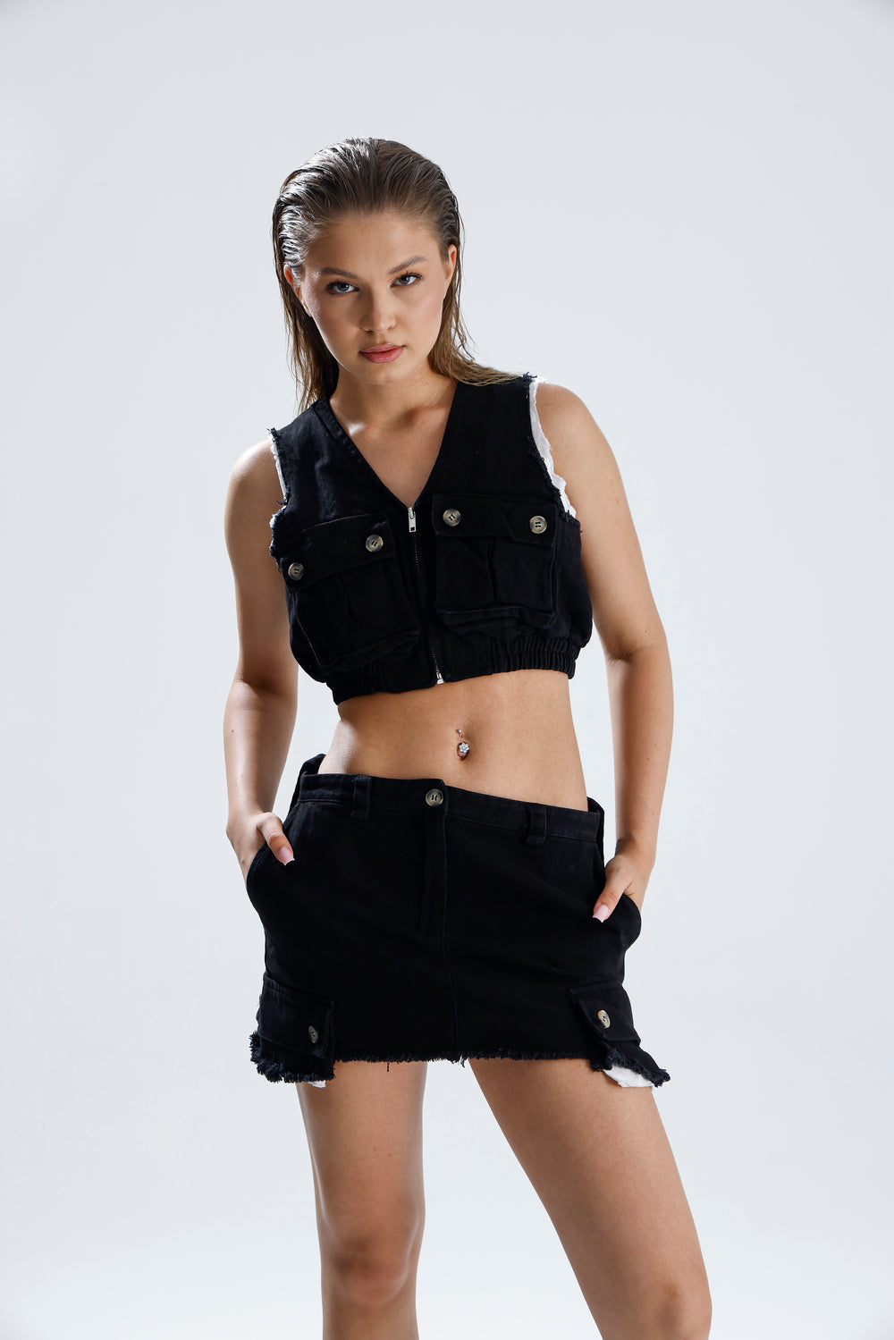 Routines Two Piece Cargo Set - Black 522020623 - ROUTINES