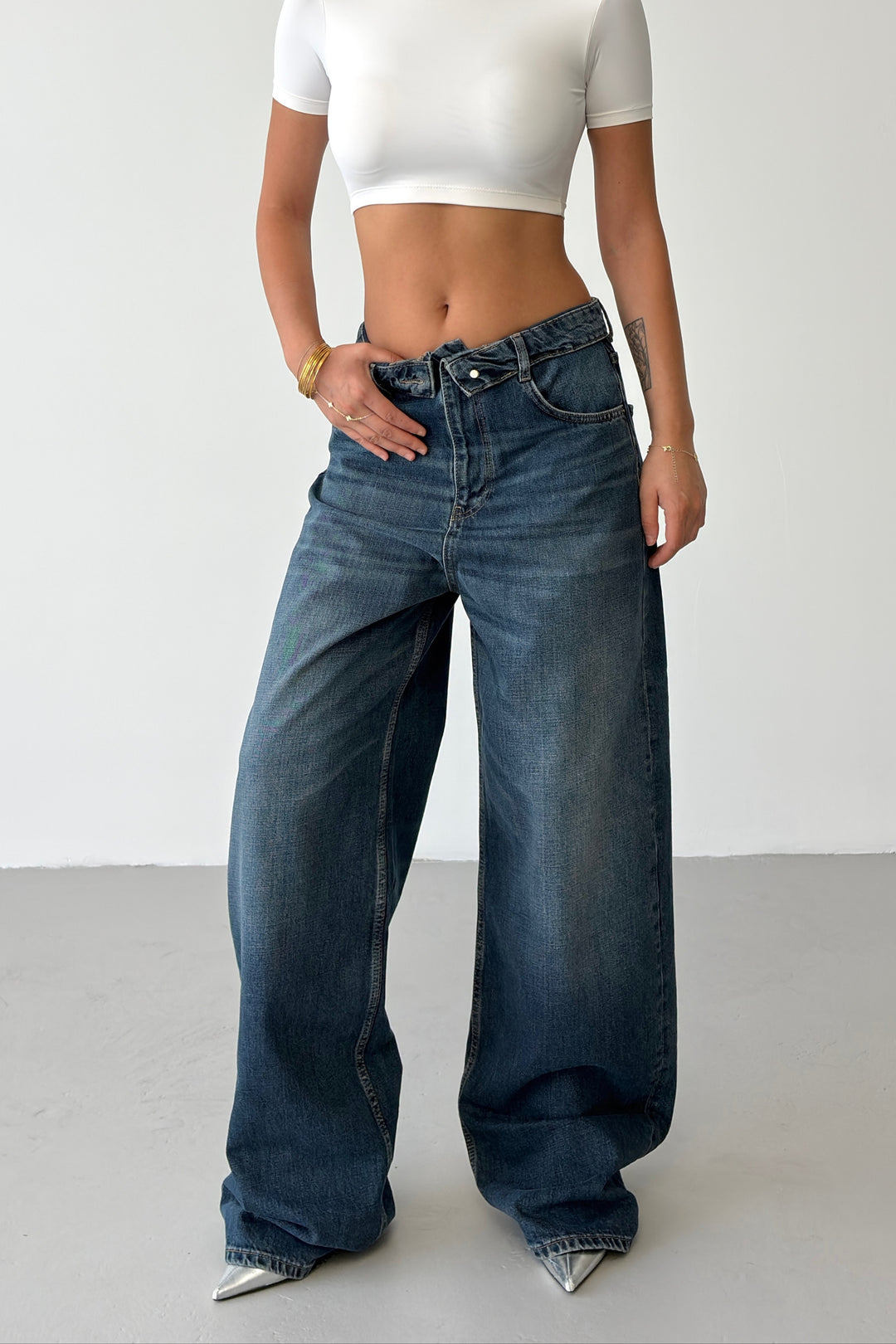 Routines Vintage Folded Waist Jeans - Dark Blue 8185