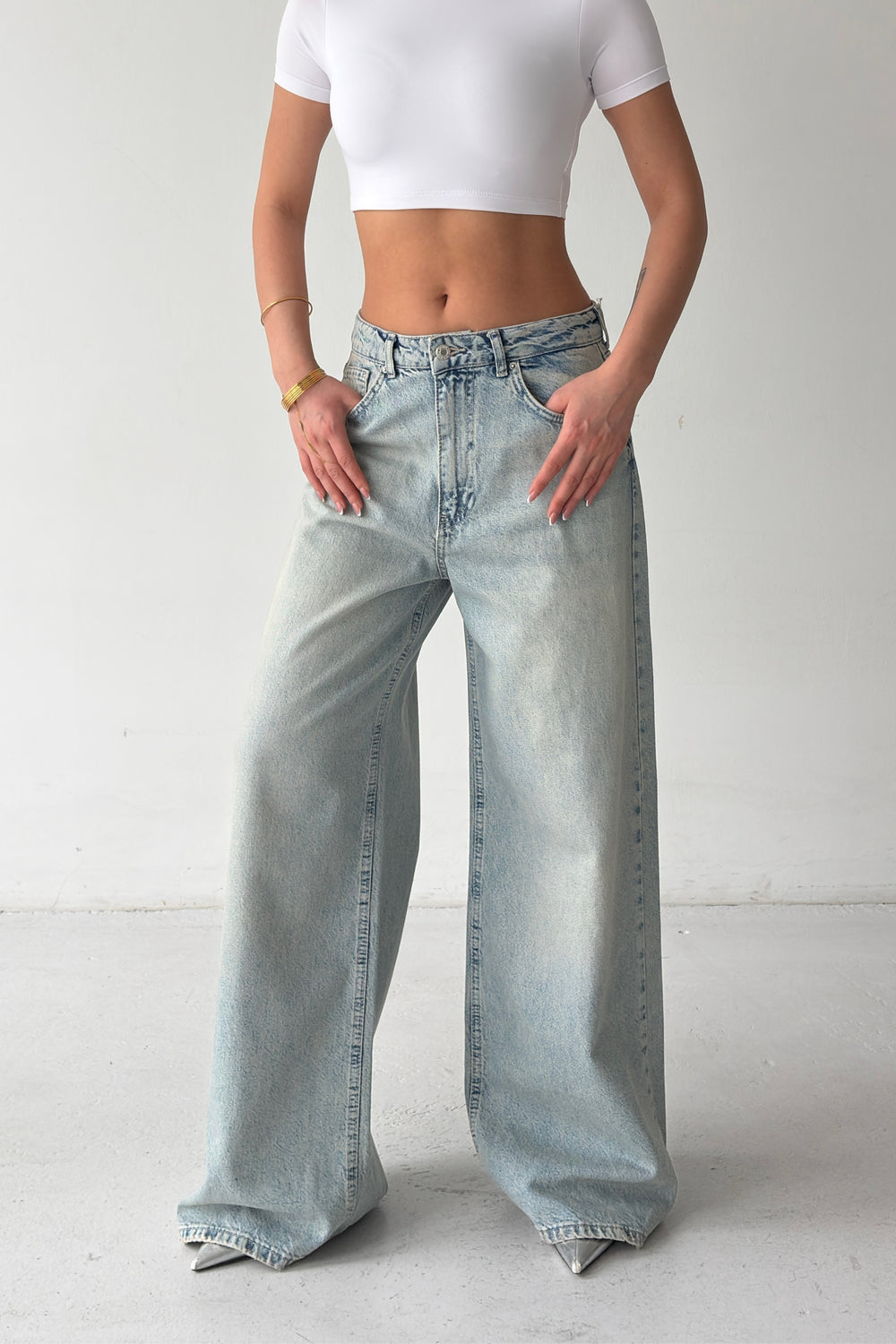 Routines Vintage Wash Baggy Jeans 3311-4S6 - ROUTINES