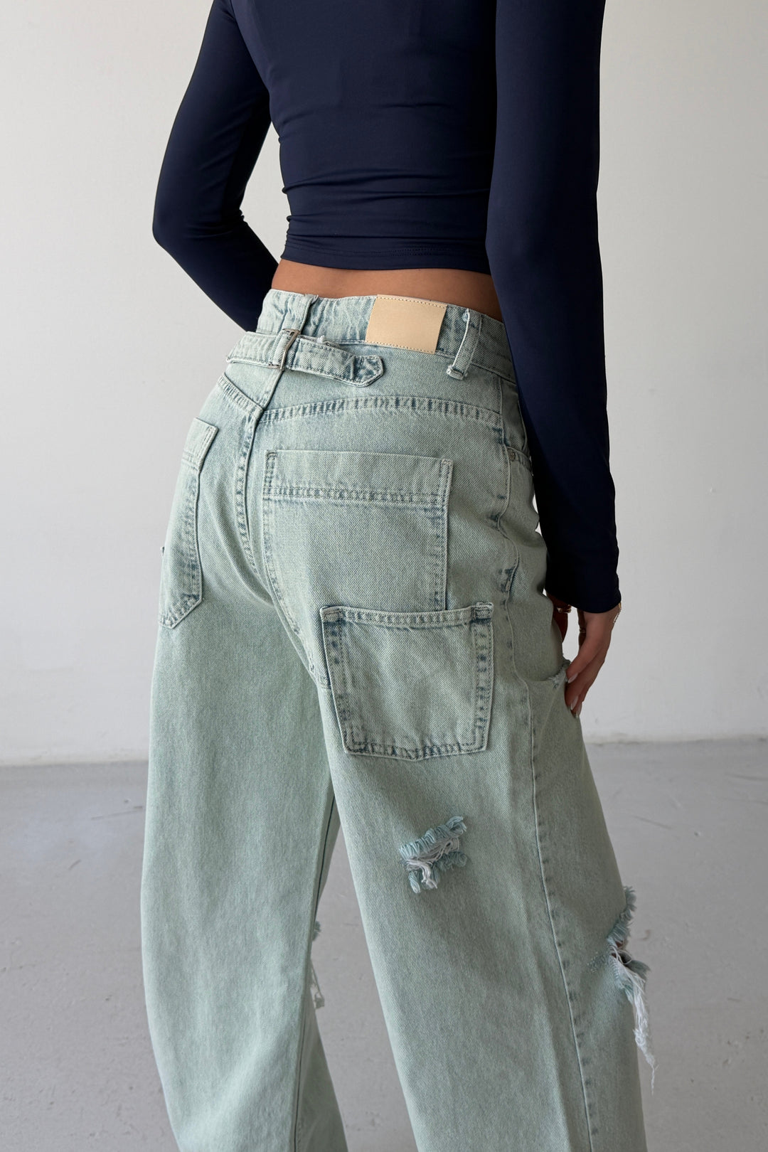 Routines Vintage Washed Detailed Jeans 1370-1