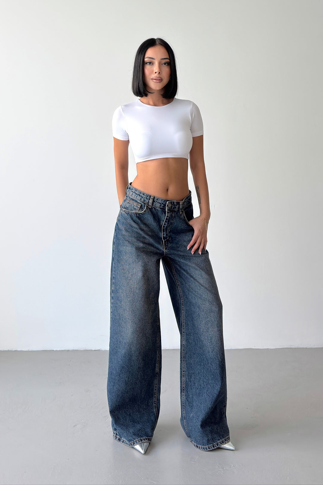 Routines Vintage Washed Super Baggy Jeans 3311