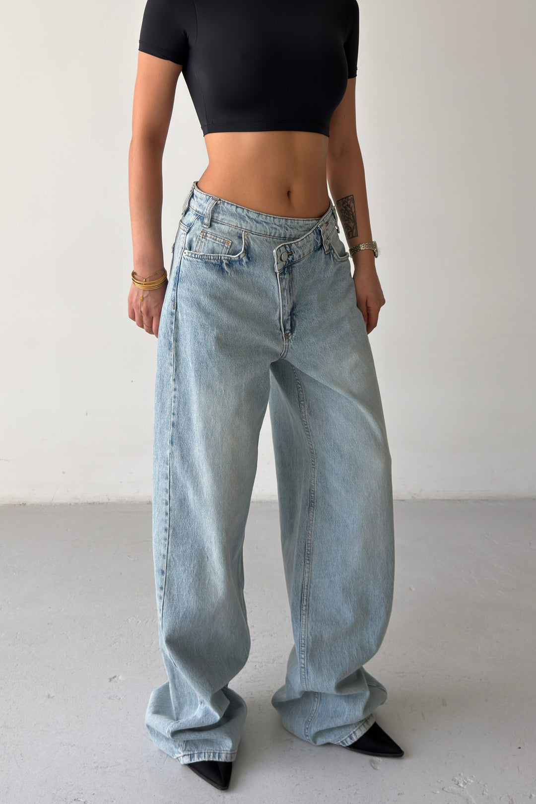 Routines Washed Cross Button Jeans - Mid Blue 1395-26