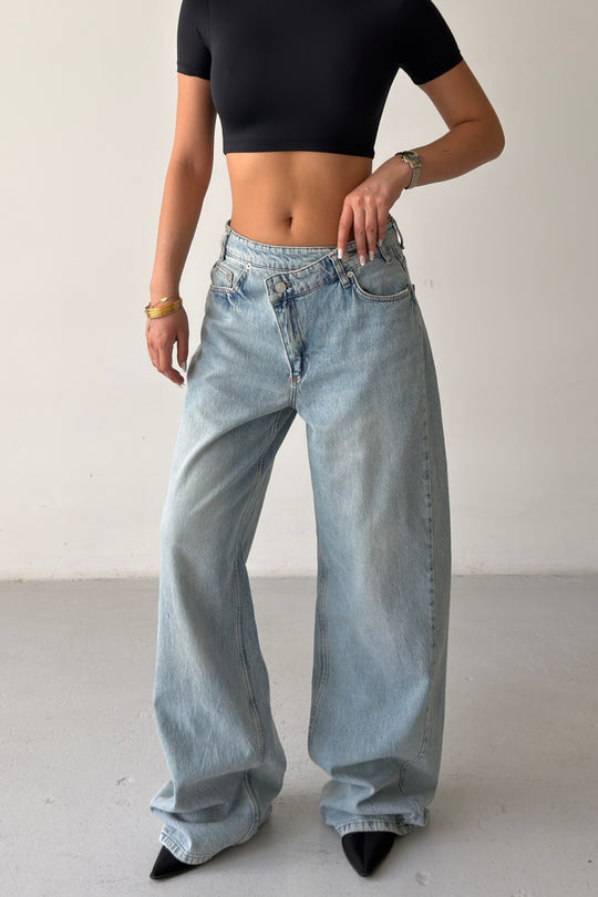 Routines Washed Cross Button Jeans - Mid Blue 1395-26