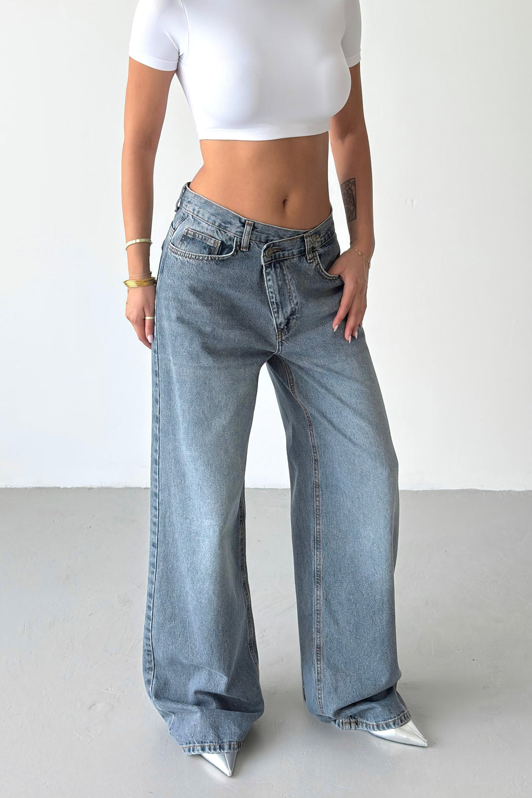 Routines Washed Cross Button Jeans - Vintage Blue 4935