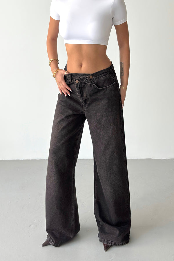 Routines Washed Cross Button Jeans - Vintage Brown 4935
