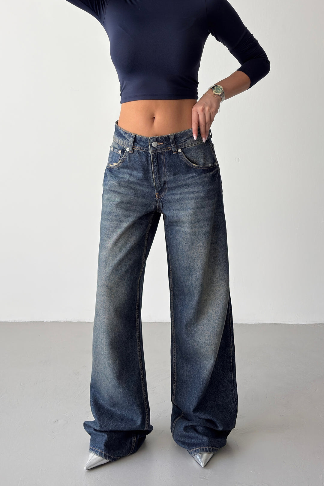 Routines Washed Mid-waist Straight Jeans 1584-1