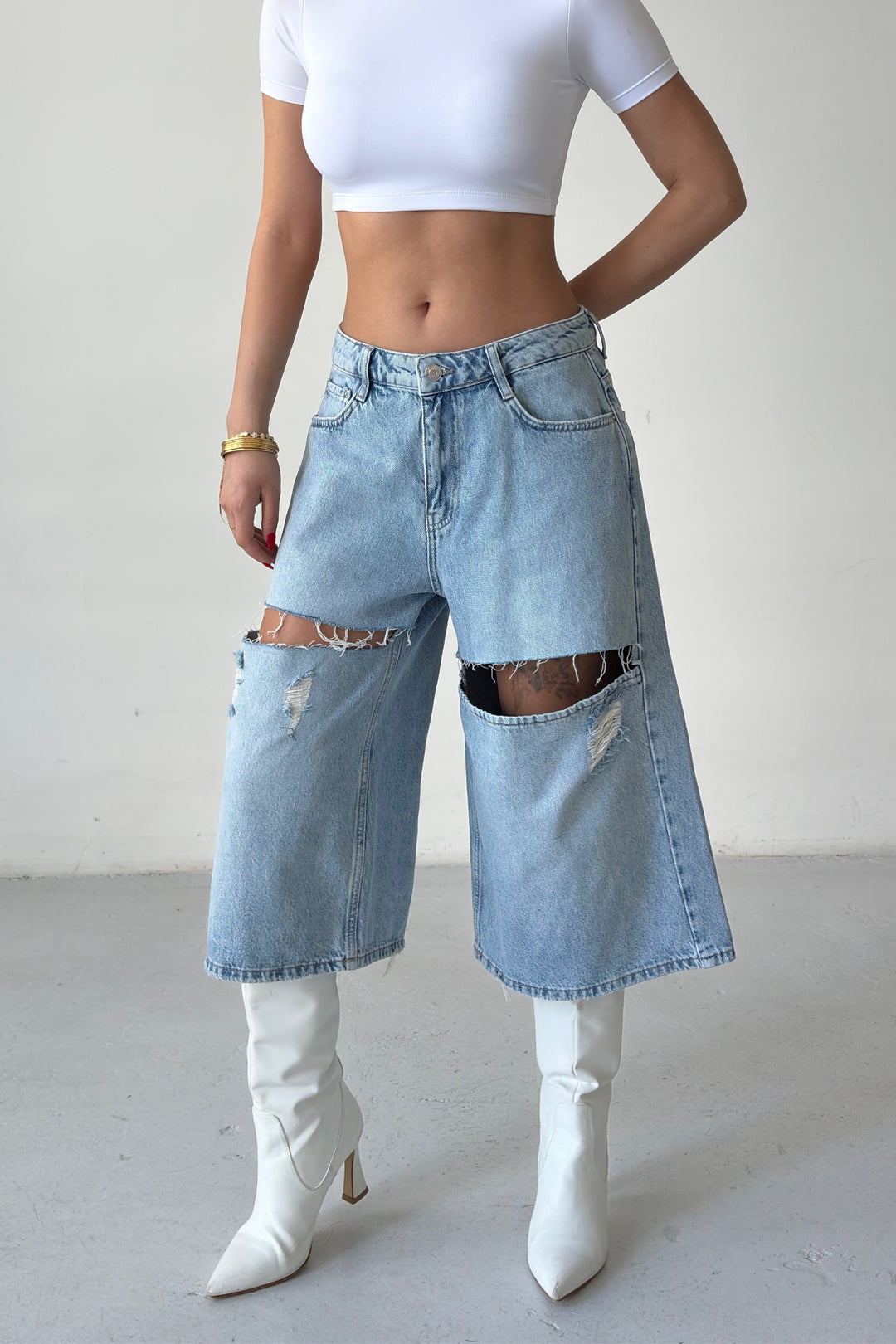 Routines Washed Ripped Detail Jorts 2621 - ROUTINES
