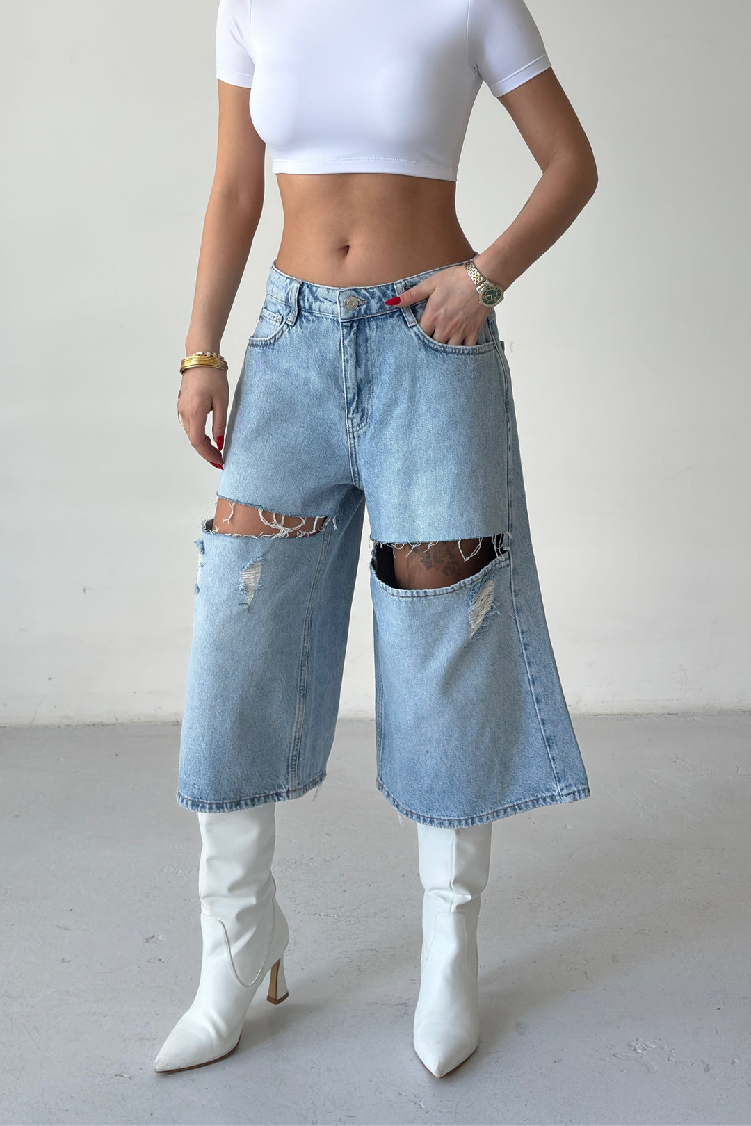 Routines Washed Ripped Detail Jorts 2621 - ROUTINES