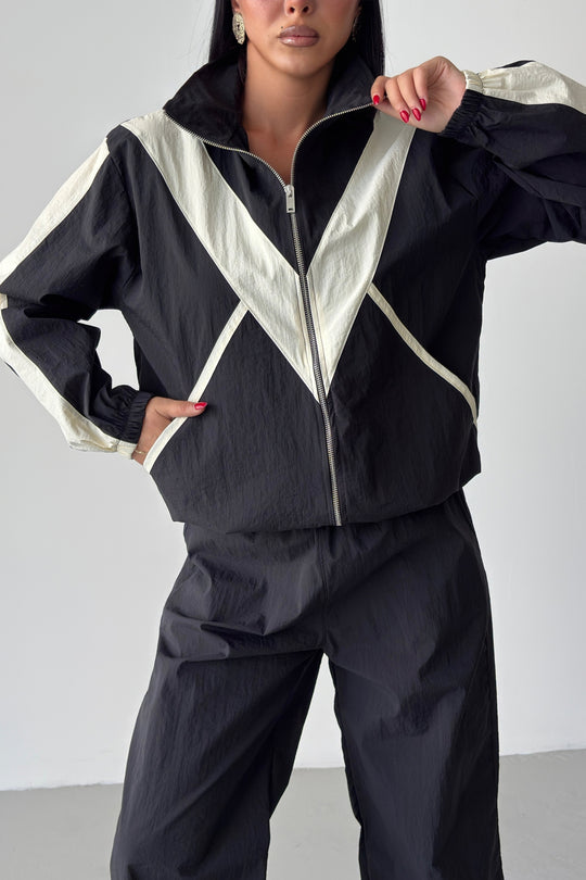 Routines Windbreaker Striped Tracksuit - Black 7011
