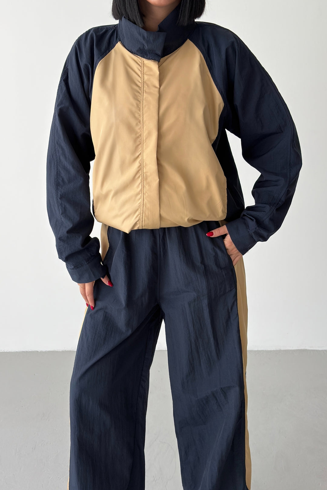 Routines Windbreaker Two-tone Tracksuit - Navy/Beige 7013