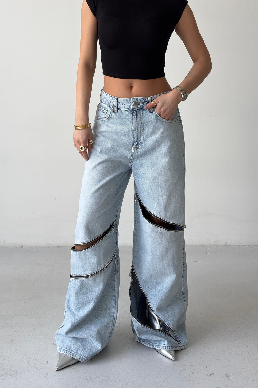 Routines Zippers Detail Baggy Jeans - Light Blue 4613 - ROUTINES