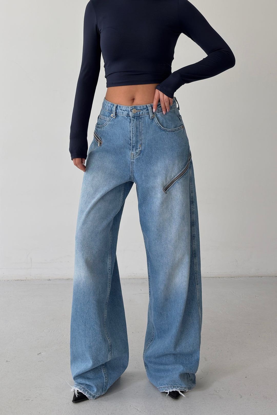Routines Zippers Detail Baggy Jeans - Mid Blue 3745 - ROUTINES