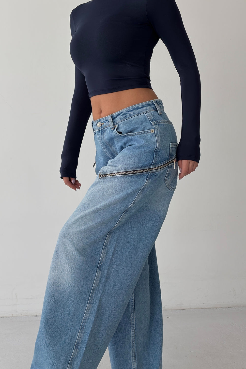 Routines Zippers Detail Baggy Jeans - Mid Blue 3745 Jeans Routines Fashion