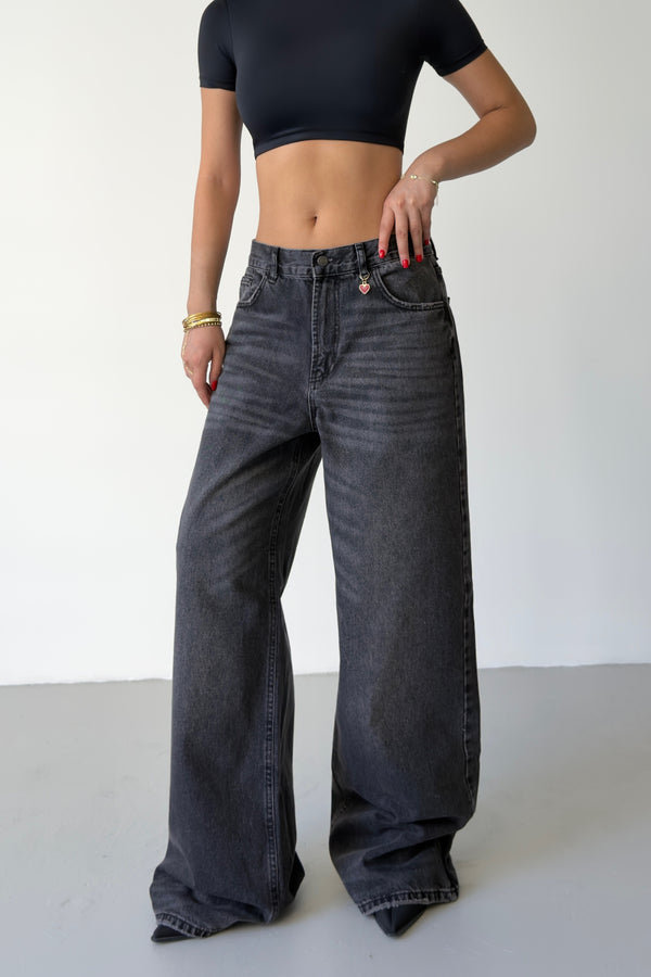 Routines 'LOVE ME' Washed Baggy Jeans - Black 5064 - ROUTINES