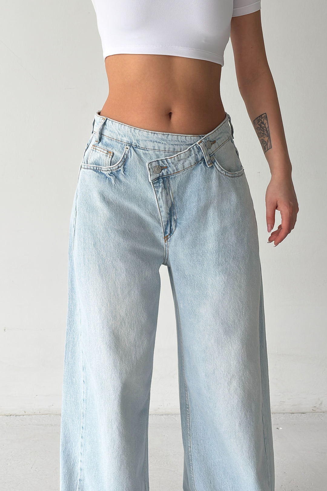 Routines Washed Cross Button Jeans - Light Blue 1395-26 - ROUTINES
