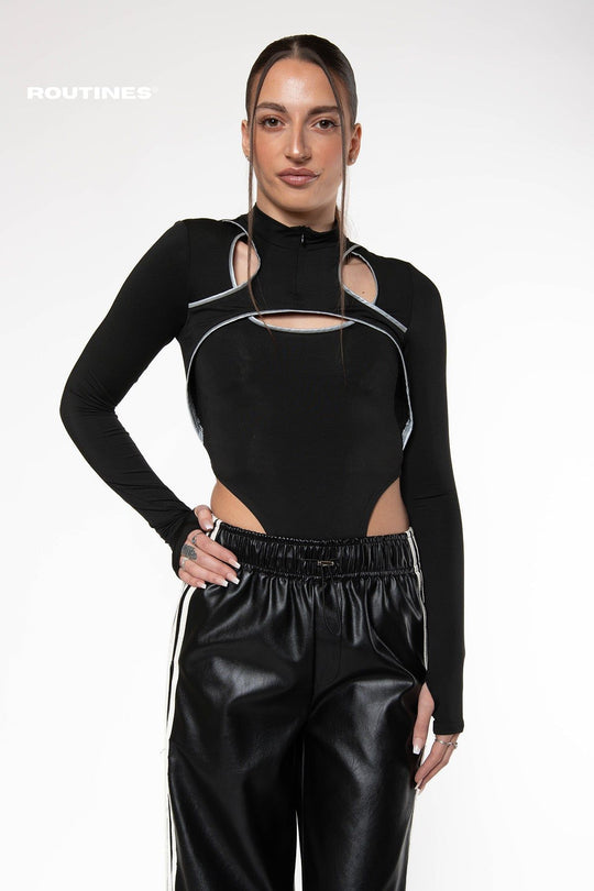 Zaire Stretch Cross Top - Black Top Routines Fashion   